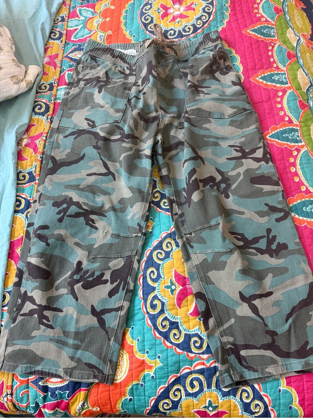 Flamingals Camo Crop Pants